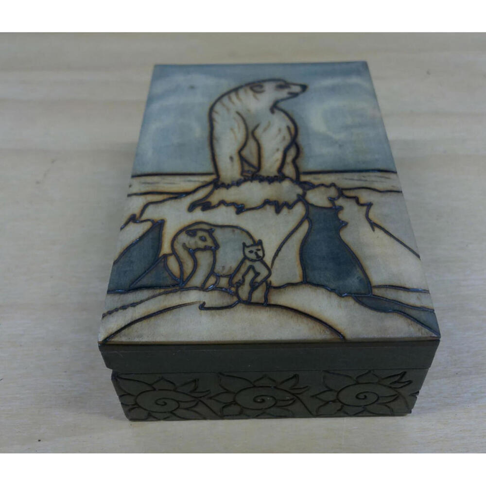 Vintage Wooden Trinket Box Polar Bear Arctic Scene 6x4 Inches